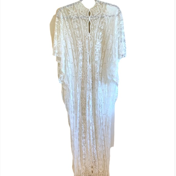 UNBRANDED Beach Kaftan - Picture 3 of 5